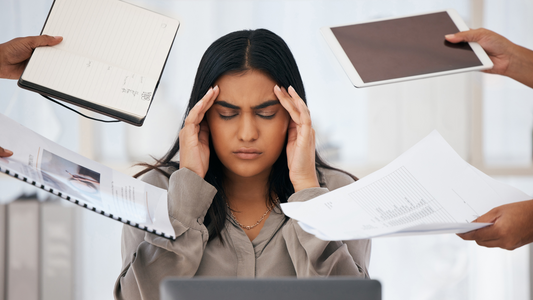 7 Signs of a Toxic Work Environment